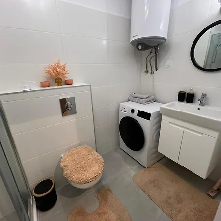 Apartment Rome Stylish W Parking Spot And Working Space *