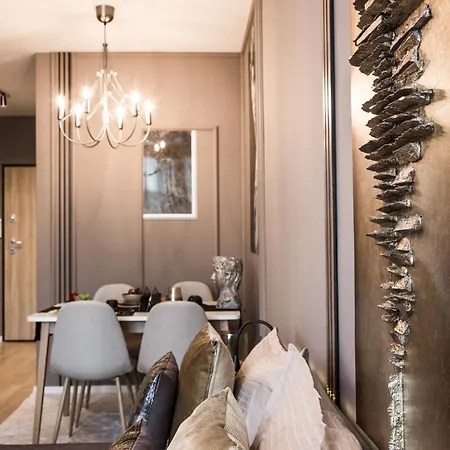 Apartment Rome Stylish W Parking Spot And Working Space *